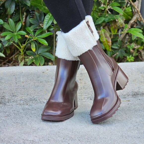 Women's Chunky Block Heel Ankle Boots Brown Color - Picture 1 of 5